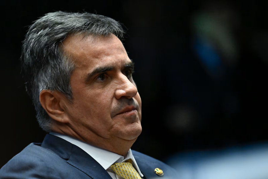 Ciro Nogueira teve avião de quase R$ 10 mi bloqueado por Mendonça