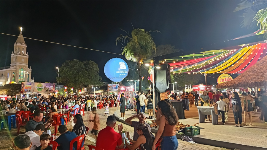 A canção que é símbolo absoluto dos Festejos de Campo Maior; você sabe o que significa: 